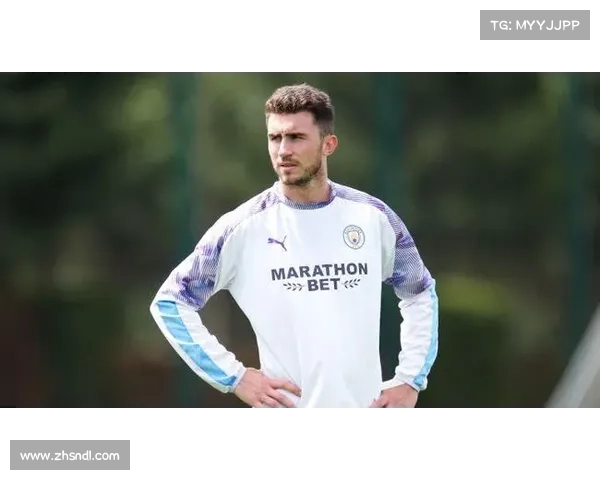 波尔蒂足球俱乐部多重名称的历史演变与文化象征探析