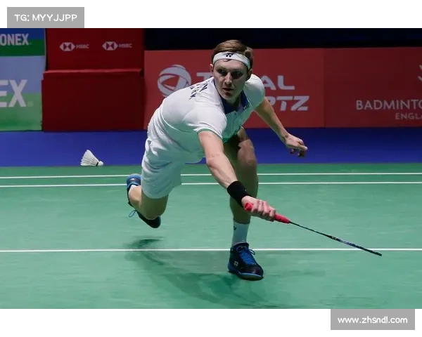 安赛龙凭反手斜线扣杀力压群雄 荣膺香港羽毛球公开赛男单冠军