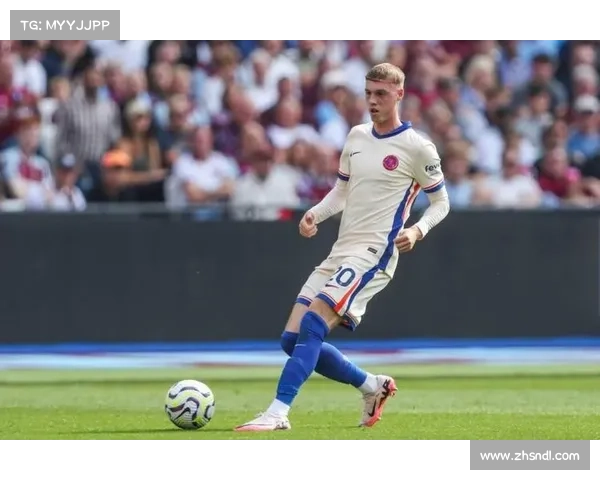 帕尔默在青年联赛决赛中打入制胜球助队夺冠